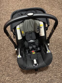 Doona autosedačka + kočik - 2