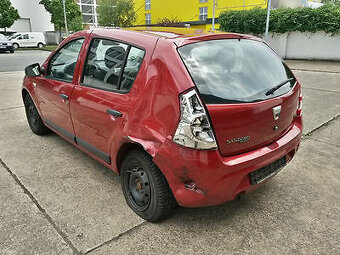 Dacia Duster, Logan a Sandero - 2