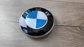 Novy BMW znak na kapotu 82 mm - logo - 2