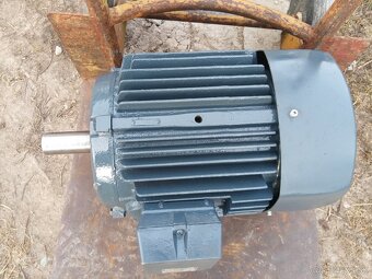 Elektromotor 4kW , 960ot. - 2