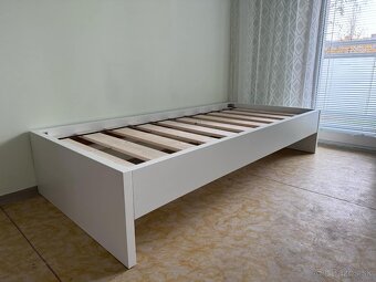Predám jednolôžkovú posteľ 90x200cm BIELA PEVNA KVALITNA NEW - 2