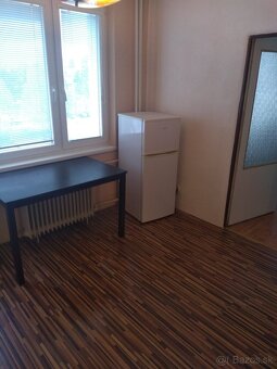Prenajmem 1izbovy byt na venevskej VK - 2