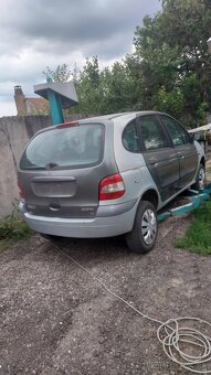 renault scenic - 2