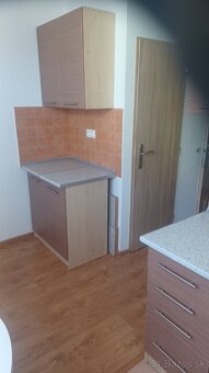 Kuchynská linka - 2
