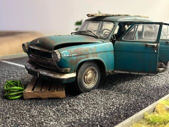 1:18 VOLGA GAZ 21R - Tyrkysová - IST Models (vrak) - 2