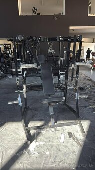 HAMMER - ISO LATERAL DECLINE CHEST PRESS - 2