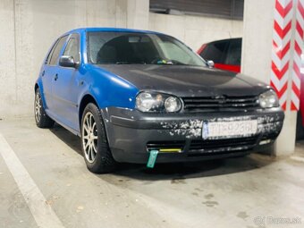 VW Golf IV 1.6 SR 74kw na nahradne diely alebo v celku - 2