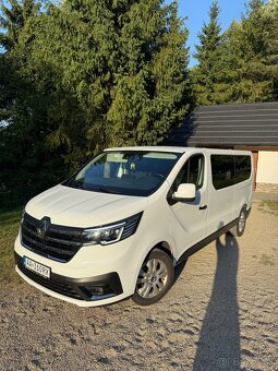 Požičovňa 8 miestne auto Renault Trafic L2h1 prenájom LONG - 2
