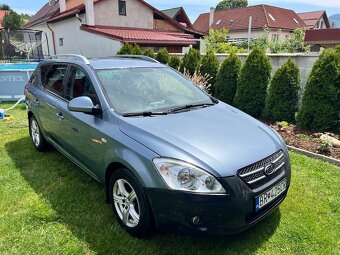 KIA Ceed sw 1.6 Benzin full vybava - 2