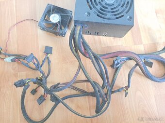 EVGA 430W 80+ napájací zdroj – plne funkčný, komplet káble - 2