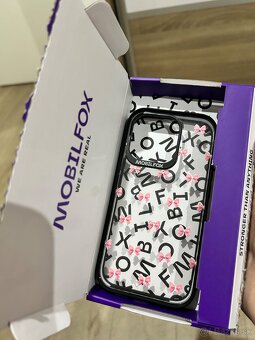 MOBILFOX KRYT - rozbaleny ip 15pro - 2