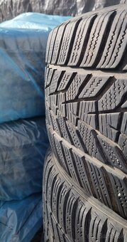 Hankook 235/45 R18 zimné - 2