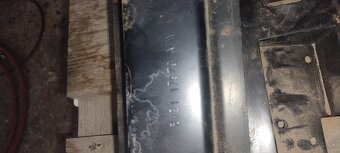 Ford výstuha naraznika - 2