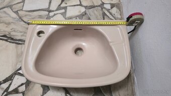 Predám umyvadlá - 2