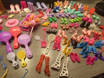 Topánky a doplnky pre Barbie - 2