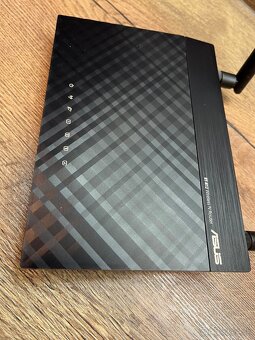 Wifi router ASUS RT-N12 - 2