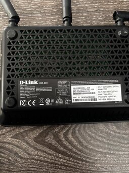 Wifi Router D-link DIR 809 - 2
