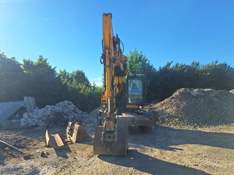 JCB JS 130 - 2