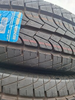 225/70R15C Semperit - 2