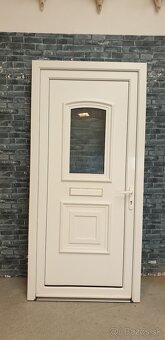 Plastove dvere č 221 - 2