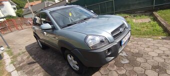Hyundai Tuscon 2,0L 4x4 benzin - 2