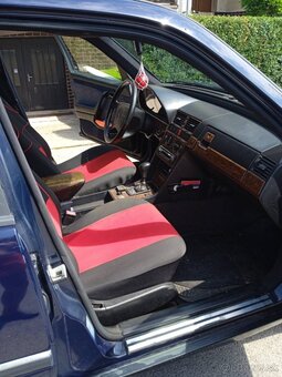 Mercedes benz c200 - 2