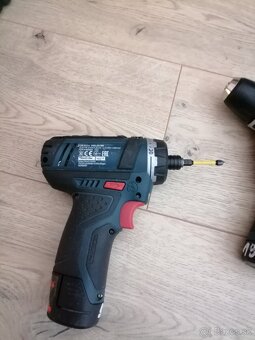 NOVY Aku rázovy utahovak,, BOSCH GSR 10,8 LI--50€- - 2