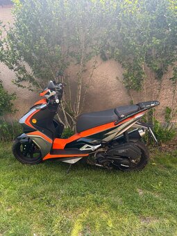 Predám scooter 125cm3 - 2