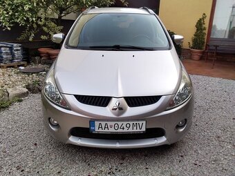 Predám Mitsubishi Grandis 2.4 benzin 7 miestne - 2