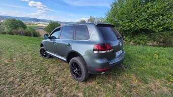 volkswagen touareg - 2