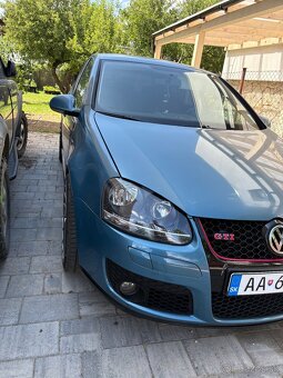 Volkswagen Golf V 2.0 TDi 4 Motion - 2