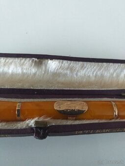 Cigarspic pravy jantar a 14 k zlato - 2