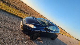FORD FIESTA - 2