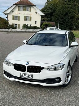 BMW Rad 3 Touring 320d xDrive Luxury Line A/T - 2
