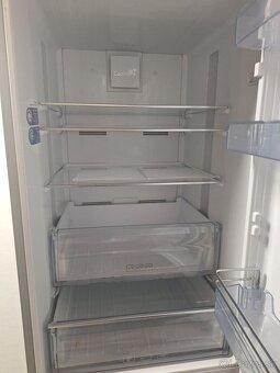 Kombinovaná chladnička s mrazničkou - 2