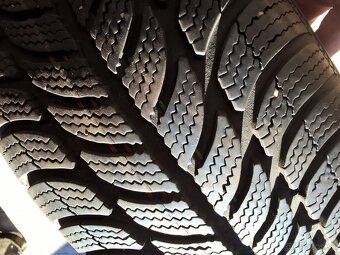 2+2 ks ZIMNÉ 205/55 R16 91H dezén cca 8 mm - rok 2021 - 2023 - 2