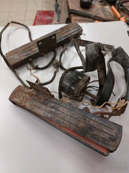 Mávatka / výklopné smerovky PAL PRAGA TATRA ŠKODA 2ks - 2