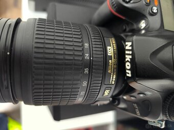 Nikon D7100 + 18–105 mm - 2