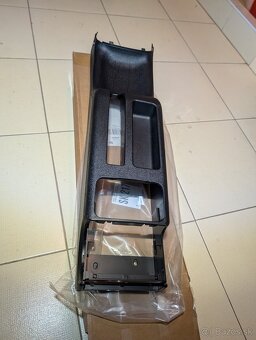 Stredový tunel VW Golf 4 - 2