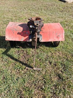Predám kultivátor a  listovú  kosacku - 2