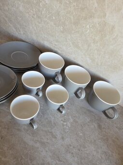 Súprava šálok a podšálok - 2