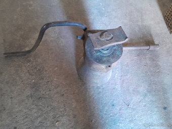 Predám retro zdvihák na veterán - 2