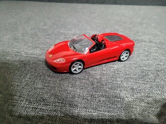 Predám modely Ferrari - 2