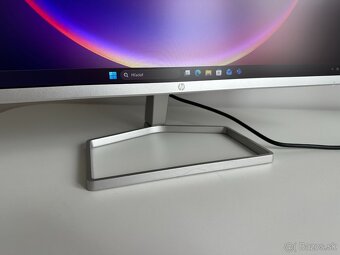 HP M27f – 27" IPS monitor Full HD - 2