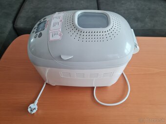 Domáca pekáreň Moulinex - 2