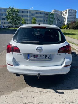 Opel Astra J 2.0 diesel ⛽️ Sport+Tourer Automat - 2