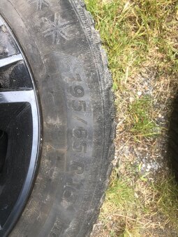 Pneumatiky 195/65 R15 - 2