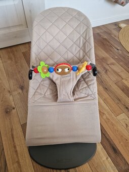 Baby Bjorn lehátko - 2