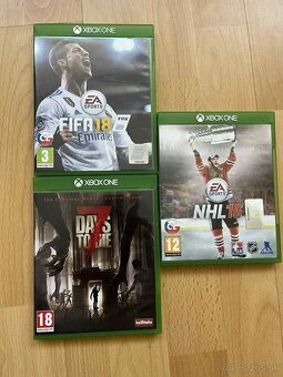 Xbox one S 1TB + ovládač + 3 hry (fotka) - 2