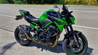 Kawasaki Z900 - 2